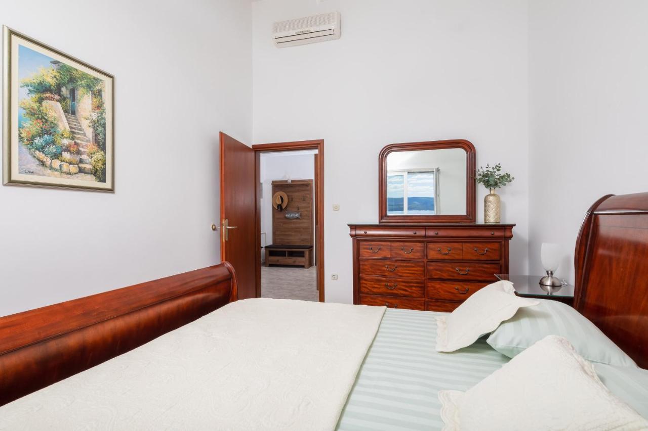 Beachfront Xxl - 2 Apartments Together - ล็อควา โรโกซนิตซา ภายนอก รูปภาพ