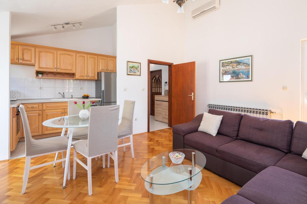 Beachfront Xxl - 2 Apartments Together - ล็อควา โรโกซนิตซา ภายนอก รูปภาพ